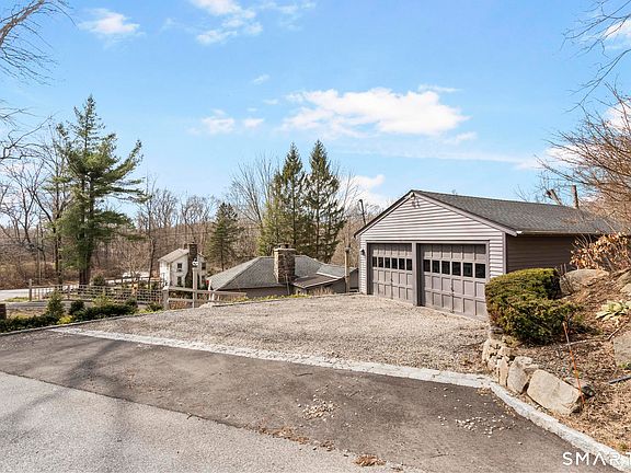 3rd image of 110 Dudley Road