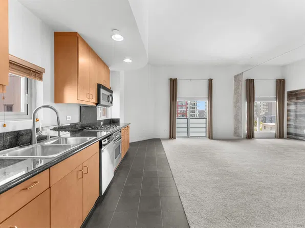 550 15th St Unit 801, San Diego, CA 92101
