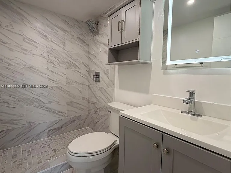 5050 NW 7th St #511 — Photo 12