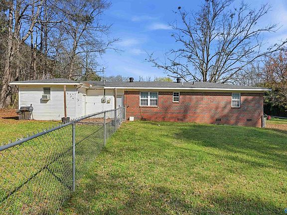 4th image of 359 Academy Dr