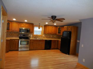 9 River St #A, Chester, VT 05143