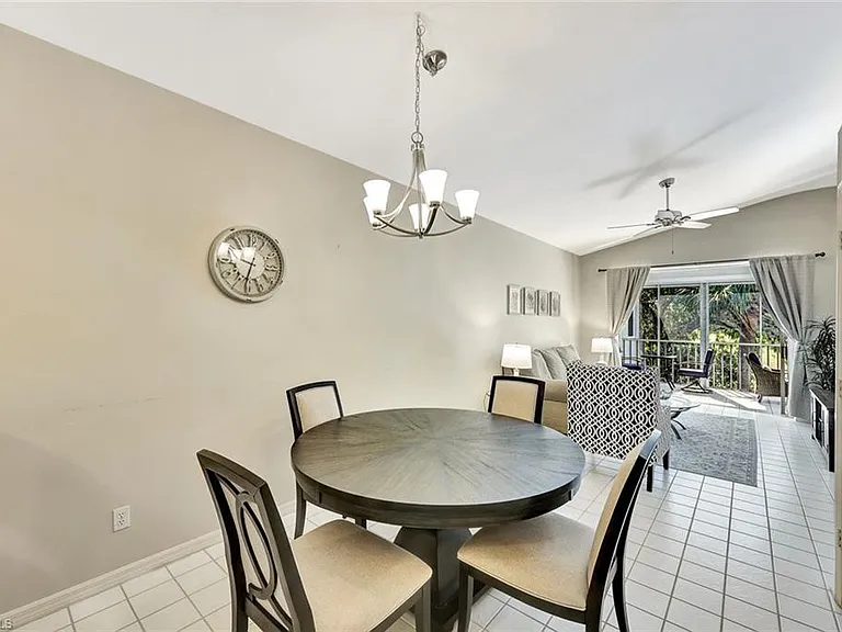 8228 Twelve Oaks Cir #323 — Photo 10