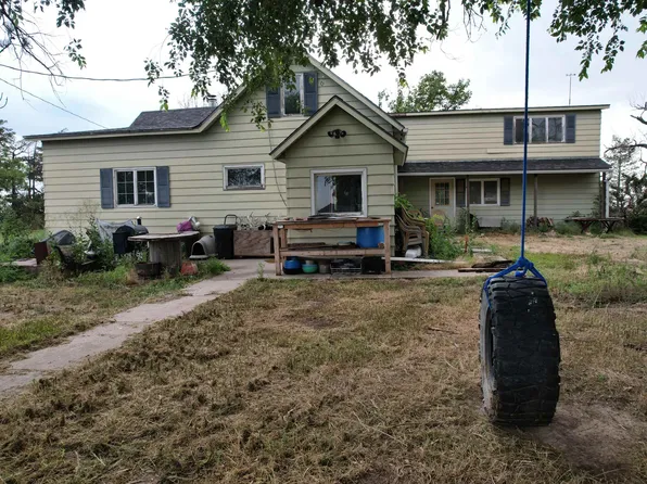 2172 County Road 70, Quinter, KS 67752