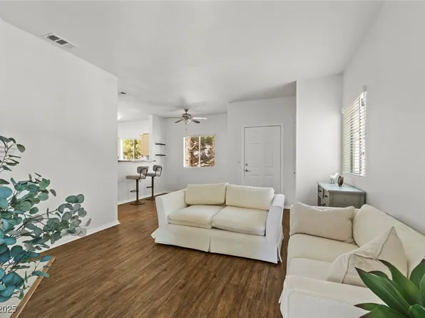 5250 S Rainbow Blvd Unit 2070, Las Vegas, NV 89118