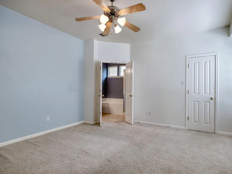 8518 Cahill Dr #26 — Photo 2