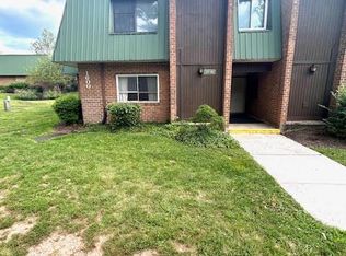 1611 Meadowview Ln #1611, Mont Clare, PA 19453