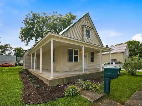 206 W John St, Knox, IN 46534