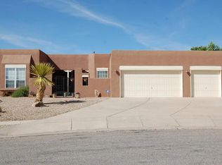 6844 Augusta Hills Dr NE, Rio Rancho, NM 87144