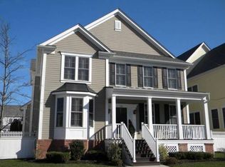 28 McCabe St, Robbinsville, NJ 08691