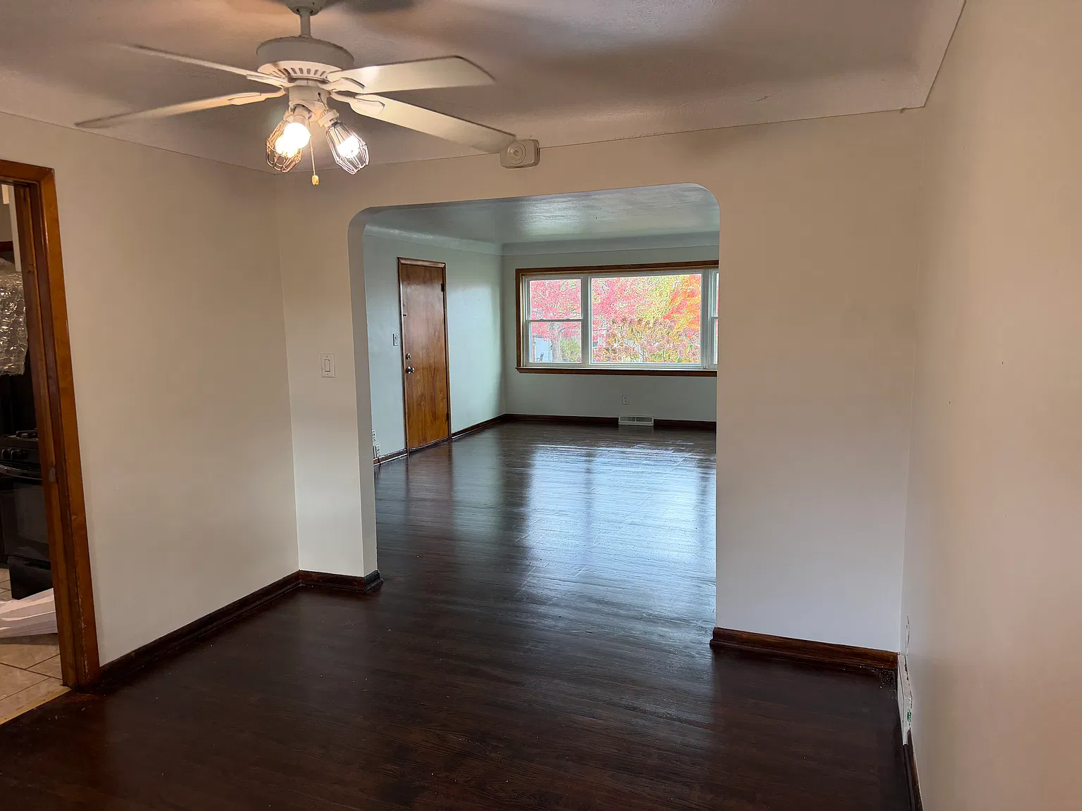 3901 Stanfield Dr — Photo 4