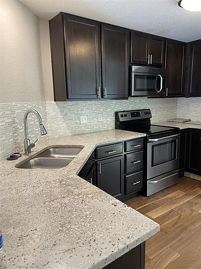 2nd image of 1138 Rosemary St #1