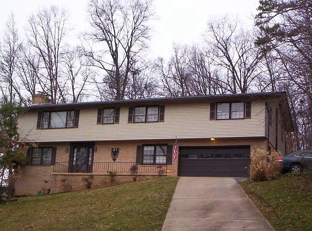 1177 Nelson Dr photo 1