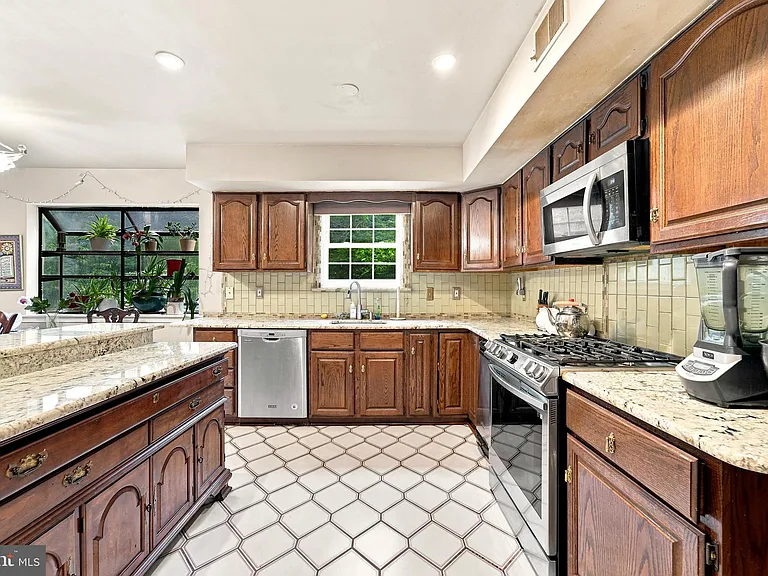 315 Pheasant Hill Dr — Photo 11