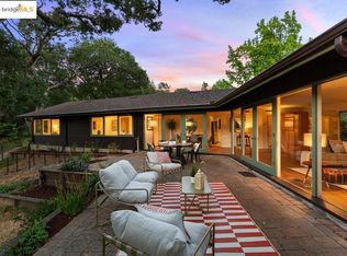 41 Tara Rd, Orinda, CA 94563