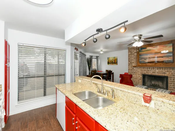 2542 Babcock Rd #F-102, San Antonio, TX 78229