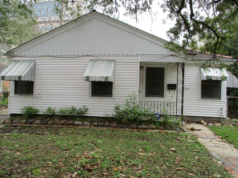 1st image of 209 Deckbar Ave