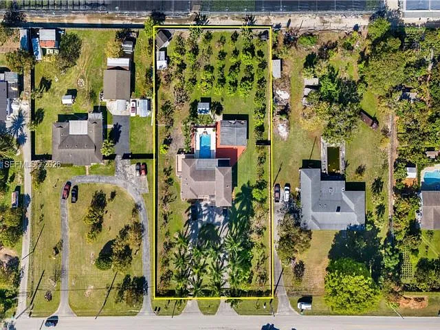 Building Photo - 26500 SW 167th Ave