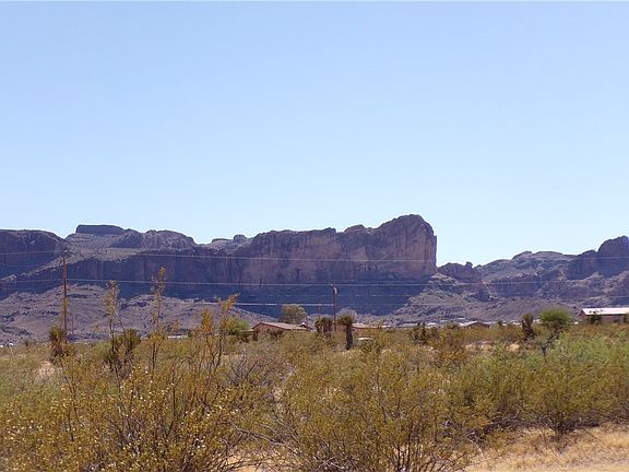 3rd image of 1193 S Dragoon Rd