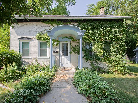 2nd image of 310 College Ave