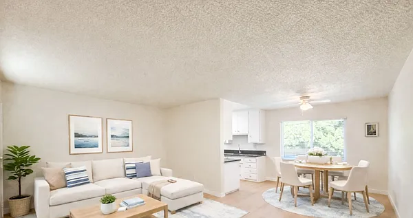 6336 TUJUNGA AVE. — Photo 1