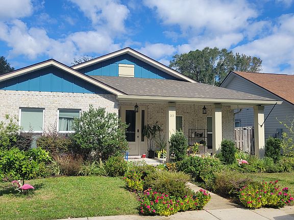 Another front photo in a diff season