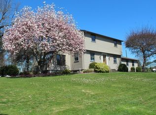 23 New Crest St, Ludlow, MA 01056