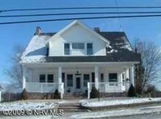 202 S Franklin St, Christiansburg, VA