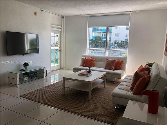 3rd image of 3901 S Ocean Dr APT 4O