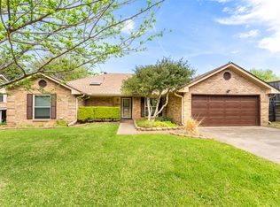 7505 Patsy Ct, Arlington, TX 76016