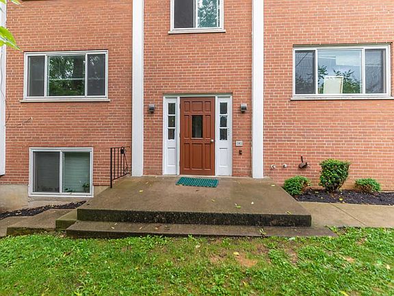 2nd image of 3525 Linwood Ave