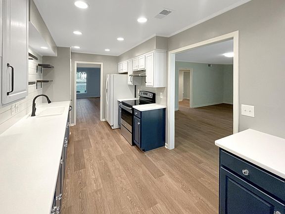 Kitchen with all new appliances.