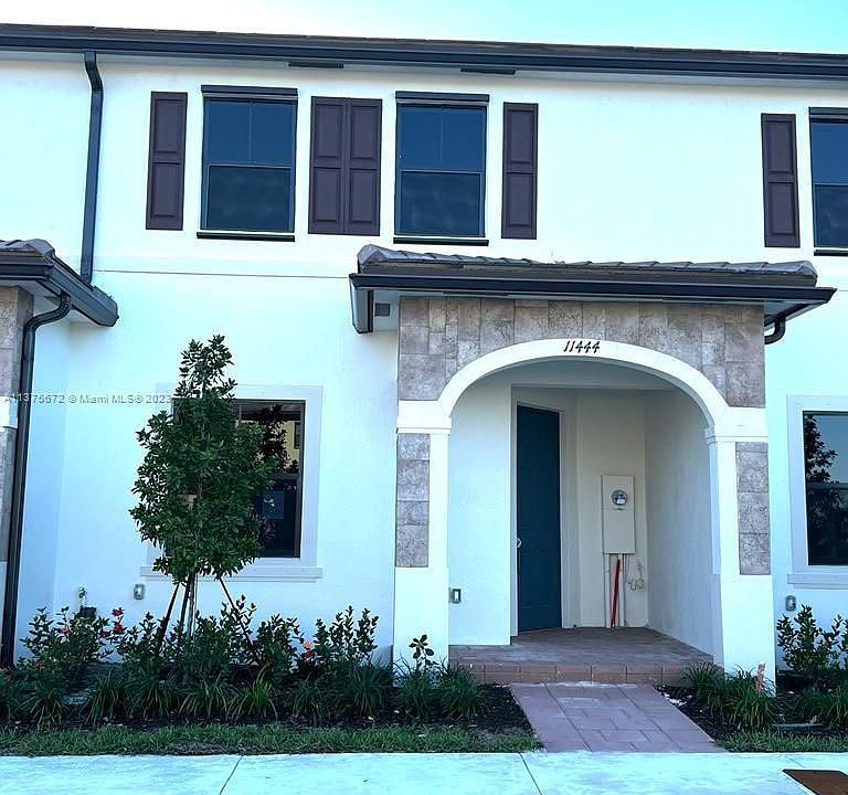 1st image of 11422 W 32nd Ln #11422