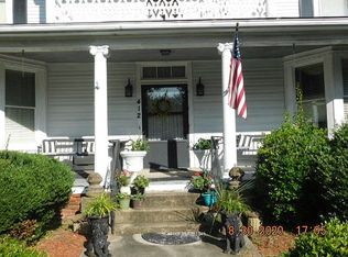 412 S Main St, Roxboro, NC 27573