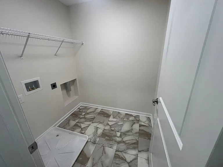6527 Wheatly Rd — Photo 29
