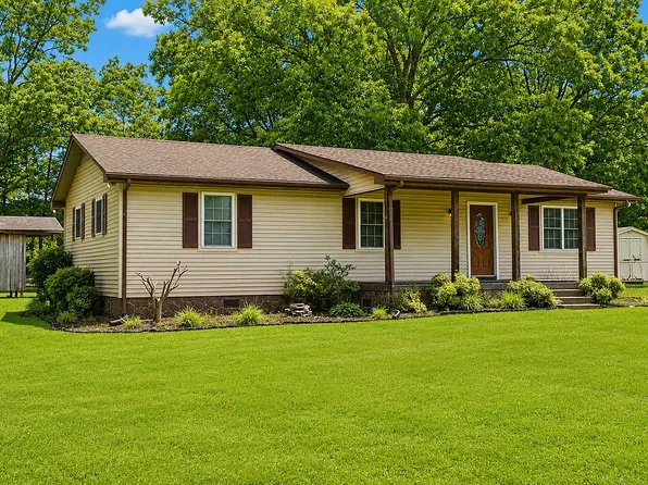 536 N Main St, Loretto, TN 38469