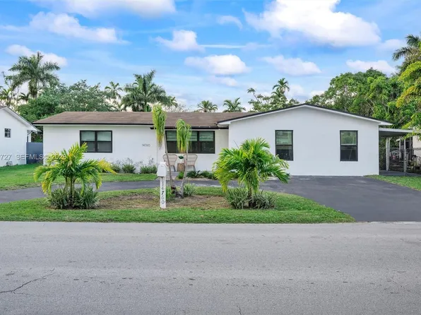 14760 S Spur Dr, Miami, FL 33161