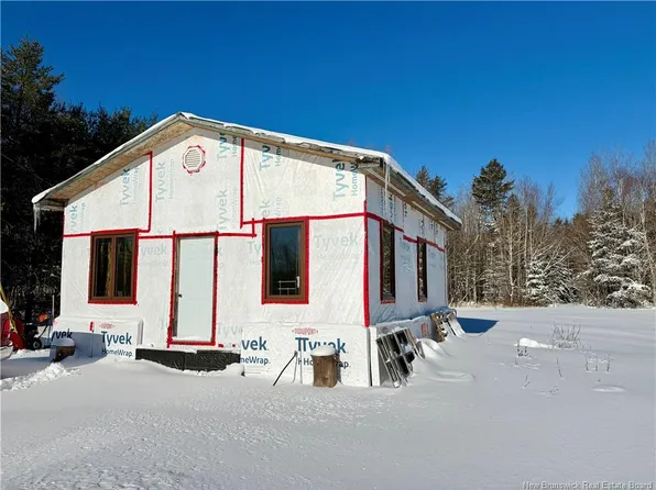 1398 Saint Sosime Rd, Harcourt, NB E4T 2G4