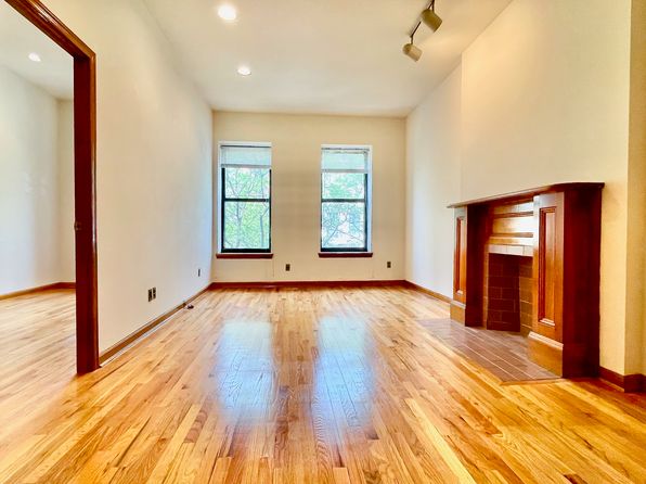 122 W 75th St APT 3A