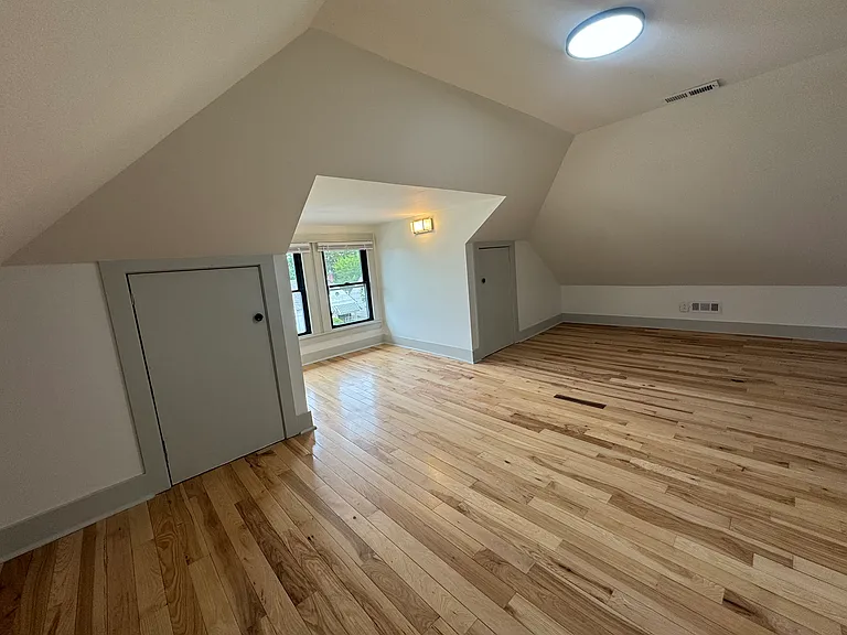 Fun & generous top floor 3rd bedroom!