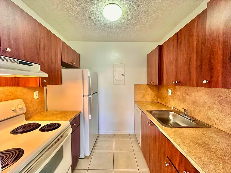1732 Meridian Ave #3 — Photo 7