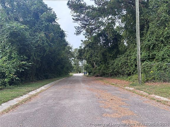 5th image of Cade Ave