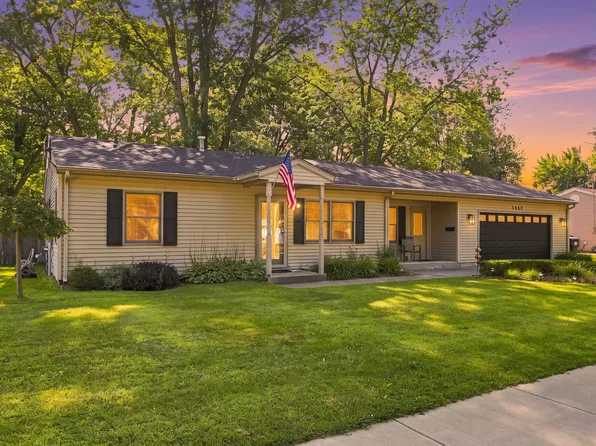 1063 Hazel St, South Haven, MI 49090