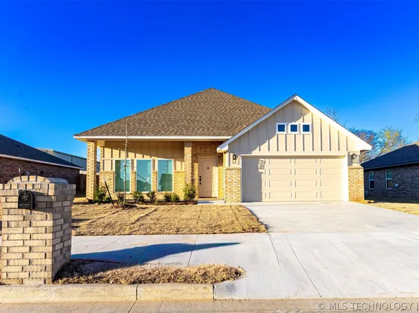 2524 W Main St, Collinsville, OK 74021