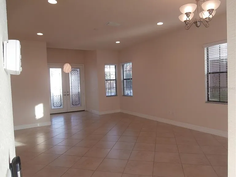 13172 Woodford St — Photo 2