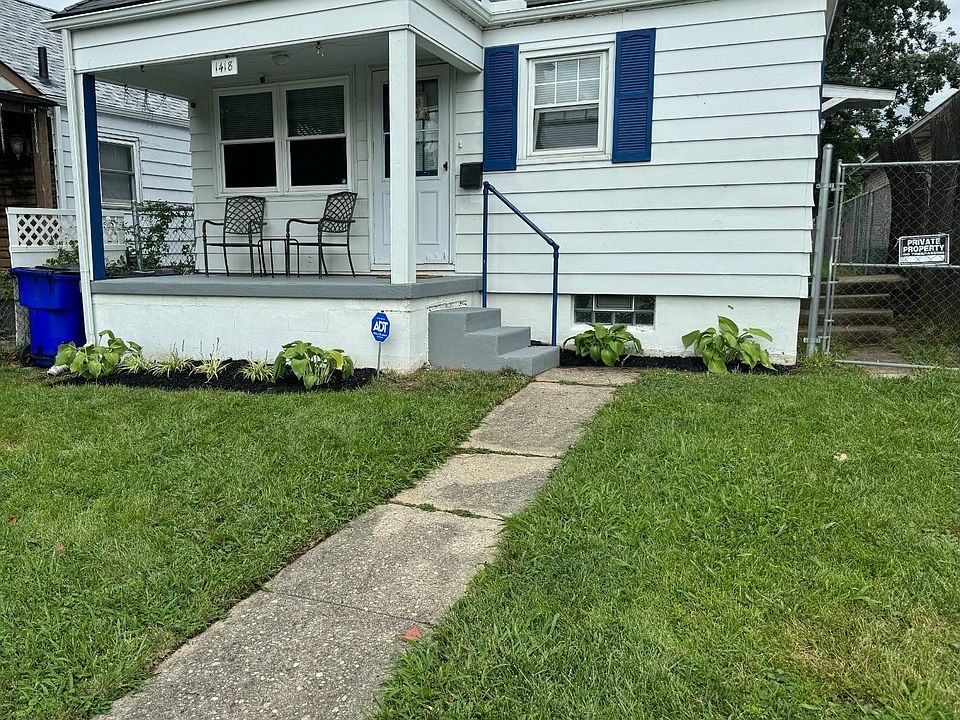 1st image of 1418 Western Ave
