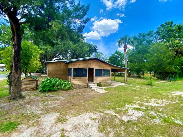 16 NE 77th Ave, Old Town, FL 32680