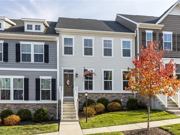 107 Moyer Hill Dr, Cranberry Township, PA 16066