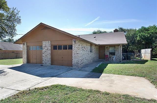 1st image of 3700 Rocky Hollow Trl