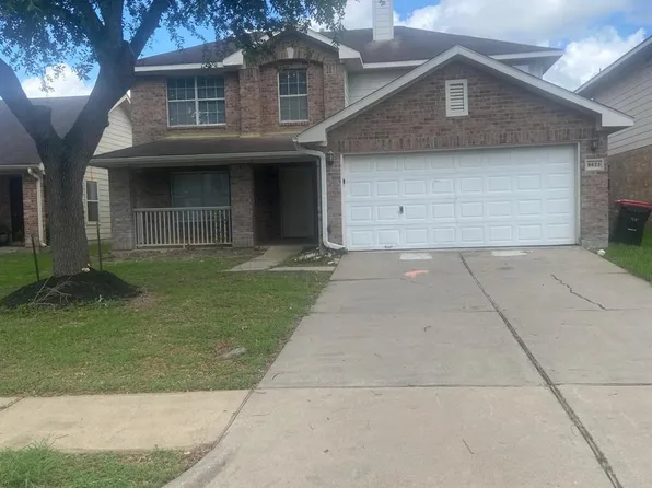 9623 Eagle Eye Ln, Sugar Land, TX 77498