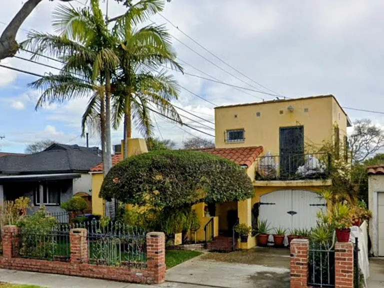 San Juan Ave — Photo 1